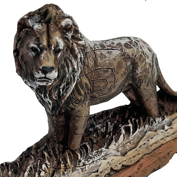 Wildlife Collectibles Hand Carved Bark Lion Sculpture 7.5"x5" Unique By Horiz - Picture 6 of 16
